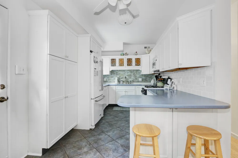 225-227 Windsor Avenue Cape May, NJ 08204