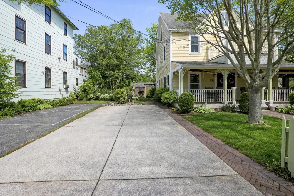 225-227 Windsor Avenue Cape May, NJ 08204