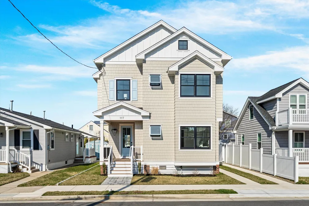 117 E Syracuse Avenue Wildwood Crest, NJ 08260