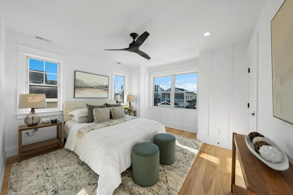 117 E Syracuse Avenue Wildwood Crest, NJ 08260