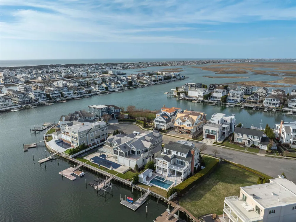 19 Sea Gull Drive Avalon, NJ 08202