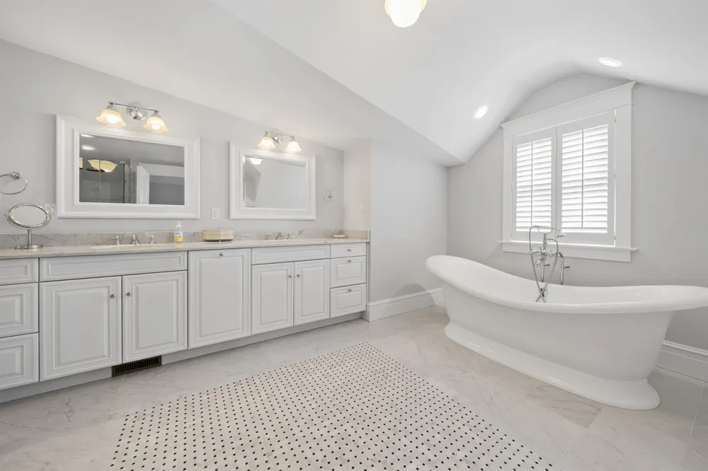 19 Sea Gull Drive Avalon, NJ 08202