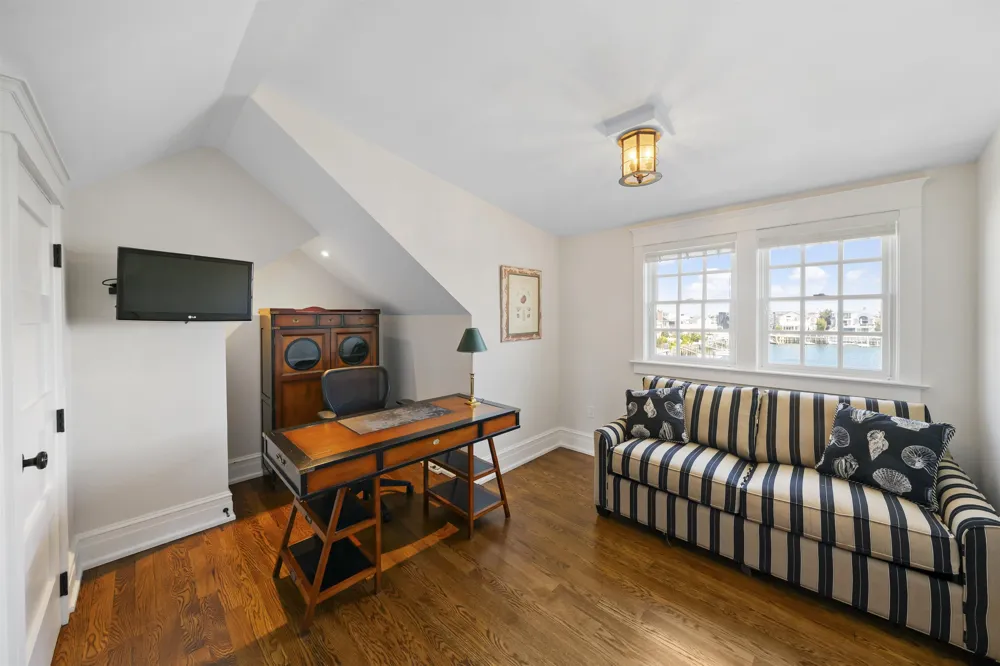 19 Sea Gull Drive Avalon, NJ 08202