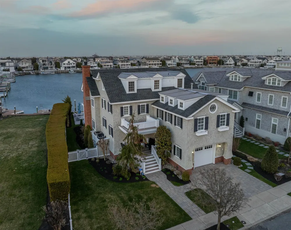 19 Sea Gull Drive Avalon, NJ 08202