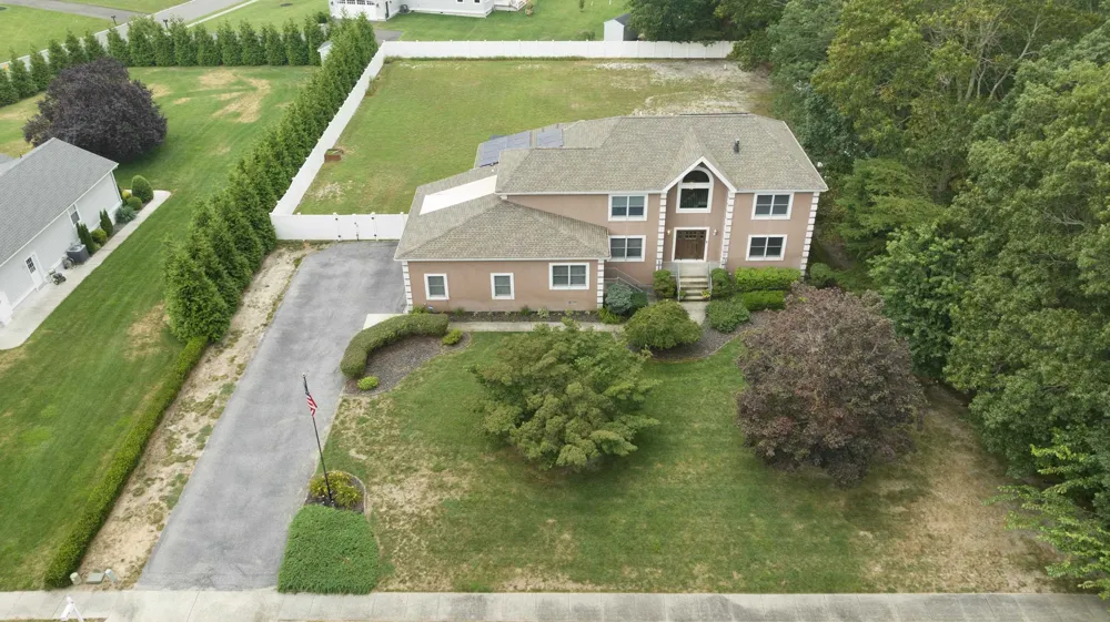 8 Clayton Drive Seaville, NJ 08230