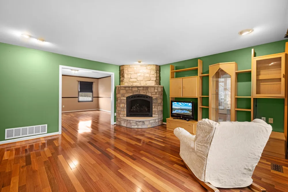 8 Clayton Drive Seaville, NJ 08230