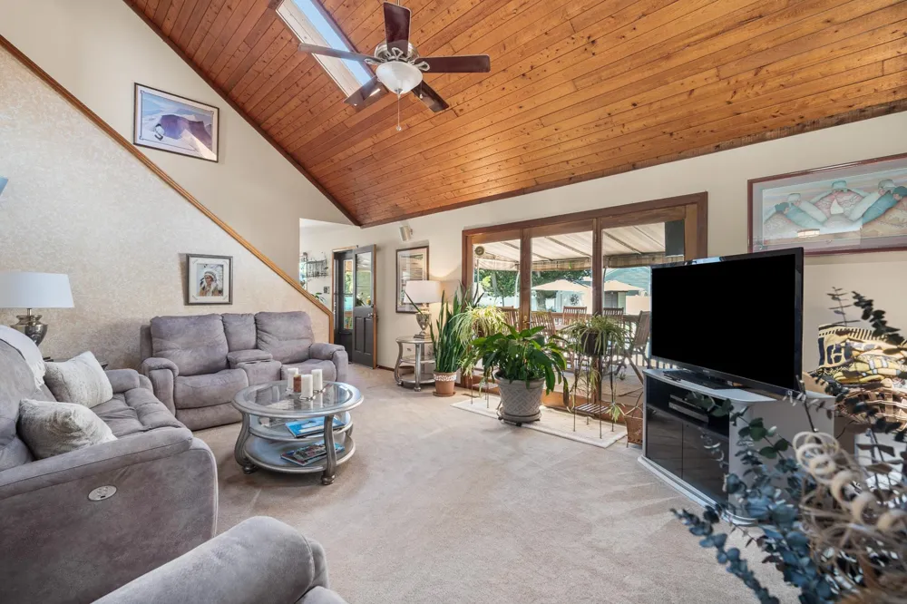 202 N Shore Road Marmora, NJ 08223