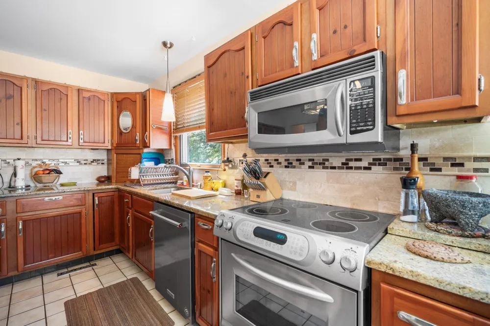 202 N Shore Road Marmora, NJ 08223
