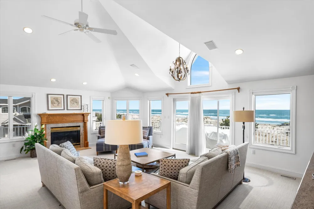 1 106th Street Stone Harbor, NJ 08247