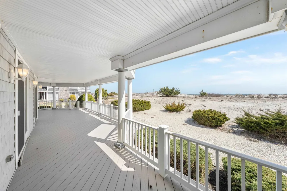 1 106th Street Stone Harbor, NJ 08247