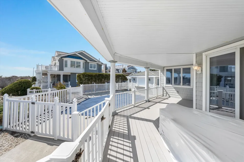 1 106th Street Stone Harbor, NJ 08247