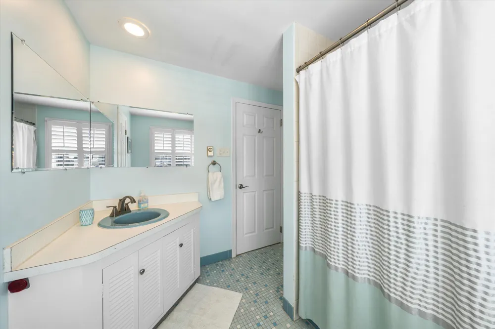 2988 Avalon Avenue Avalon, NJ 08202