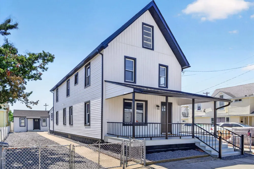 112 E Montgomery Avenue Wildwood, NJ 08260