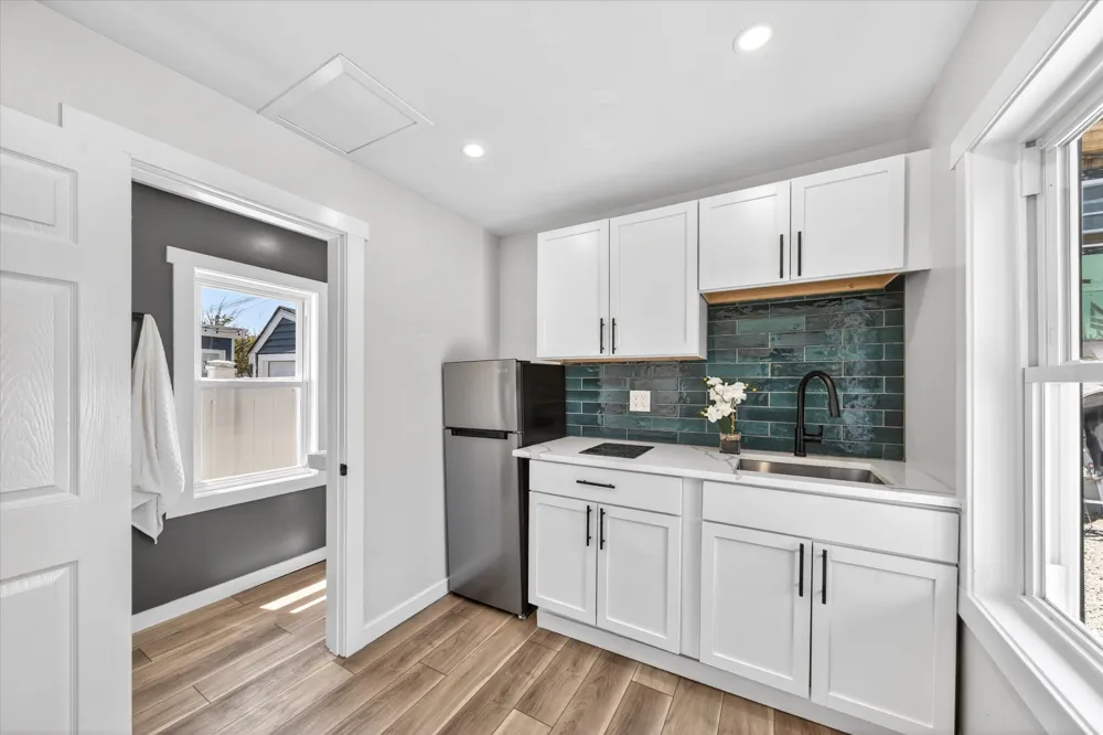 112 E Montgomery Avenue Wildwood, NJ 08260
