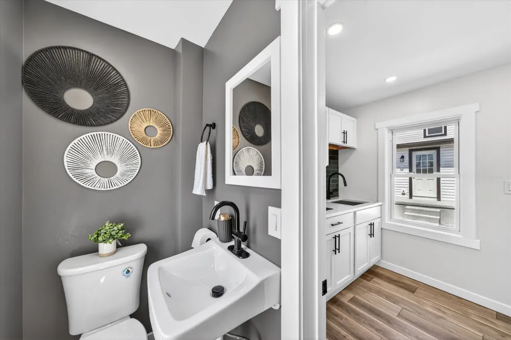 112 E Montgomery Avenue Wildwood, NJ 08260