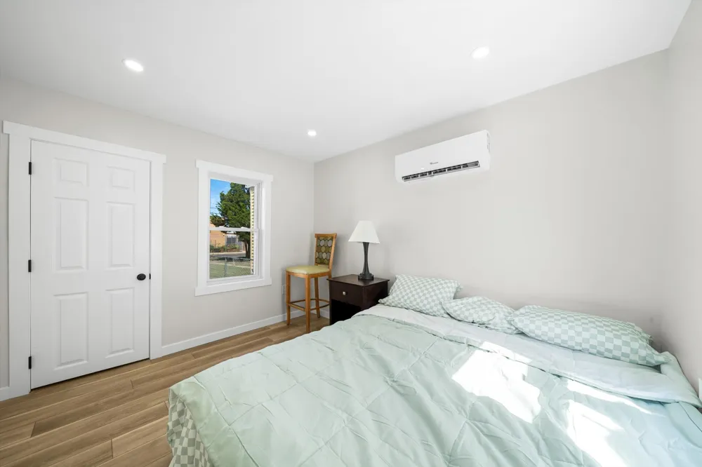 112 E Montgomery Avenue Wildwood, NJ 08260