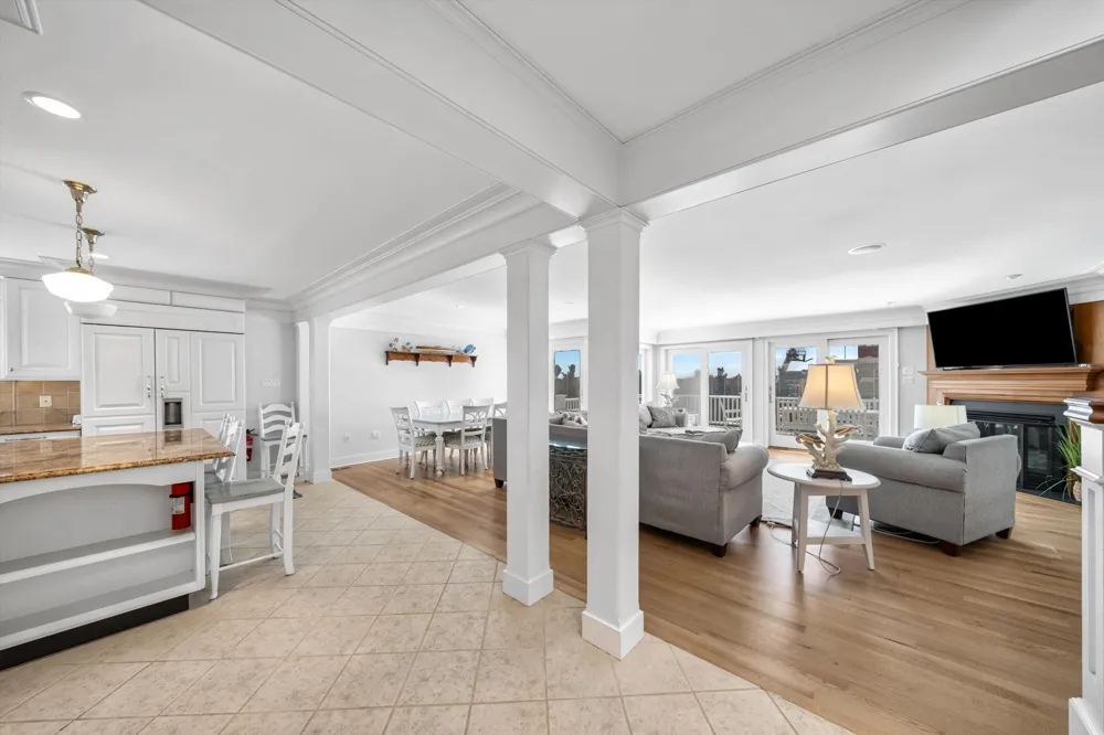 109 115th Street Stone Harbor, NJ 08247