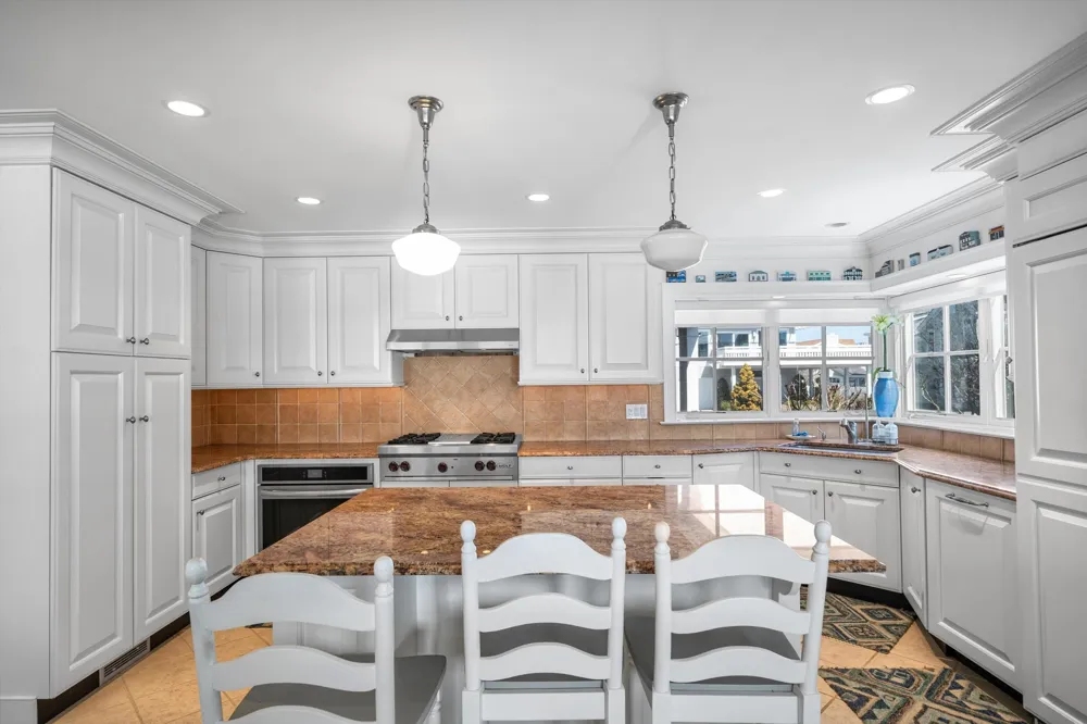 109 115th Street Stone Harbor, NJ 08247