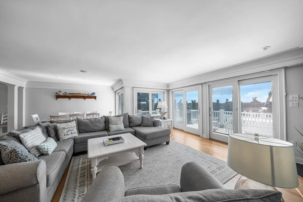 109 115th Street Stone Harbor, NJ 08247