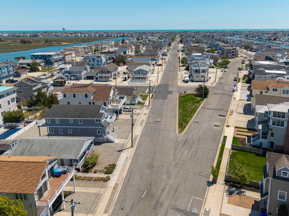 733 21st Street Avalon, NJ 08202