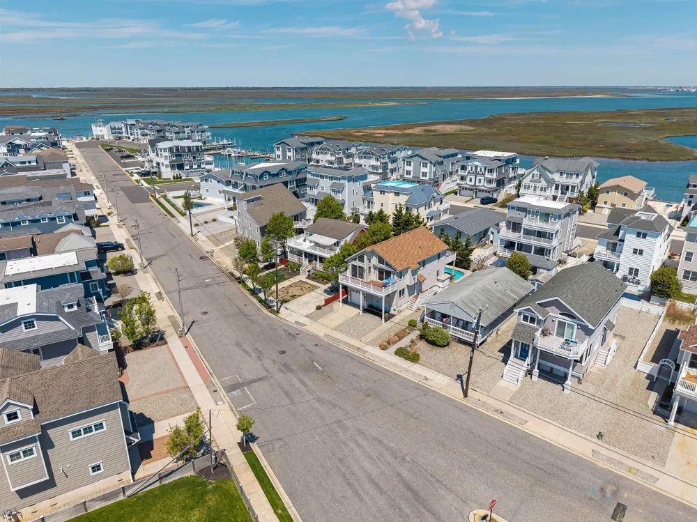 733 21st Street Avalon, NJ 08202