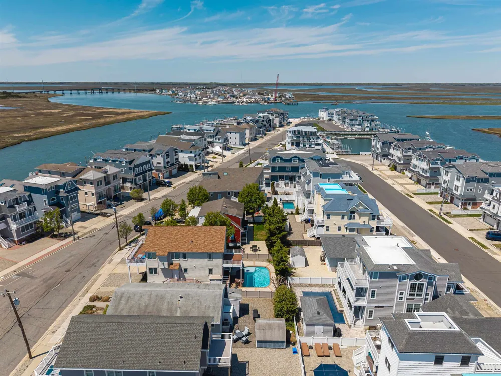 733 21st Street Avalon, NJ 08202