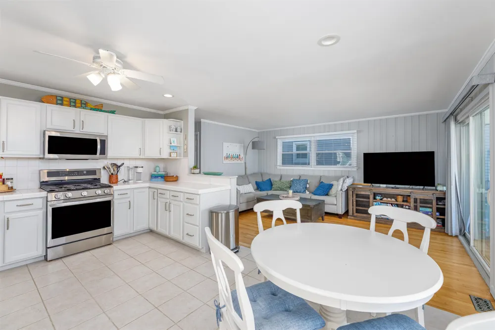 733 21st Street Avalon, NJ 08202