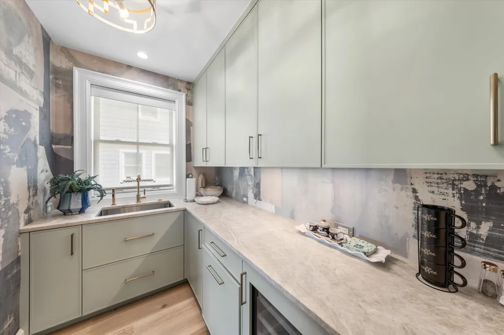 162 76th Street Avalon, NJ 08202