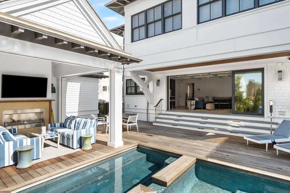 162 76th Street Avalon, NJ 08202
