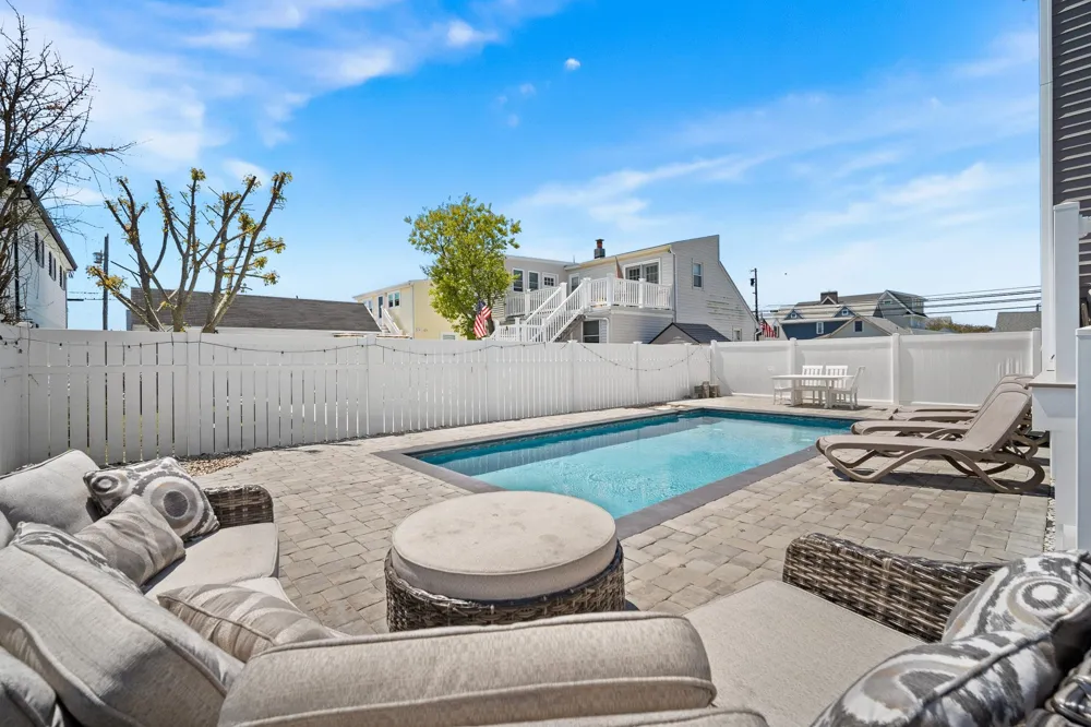 302 E 13th Avenue North Wildwood, NJ 08260