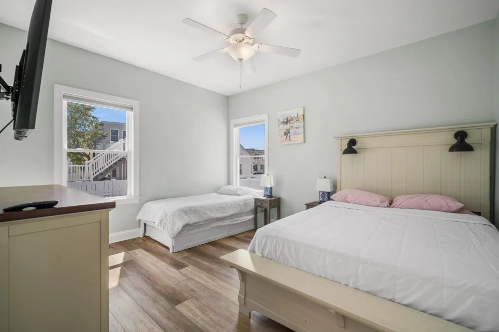 302 E 13th Avenue North Wildwood, NJ 08260