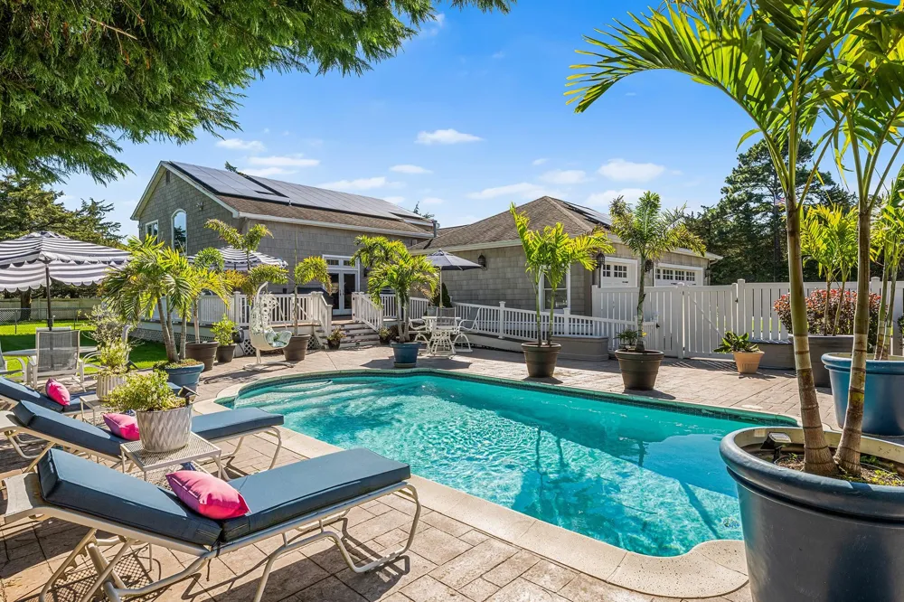18 Brook Ridge Road Swainton, NJ 08210