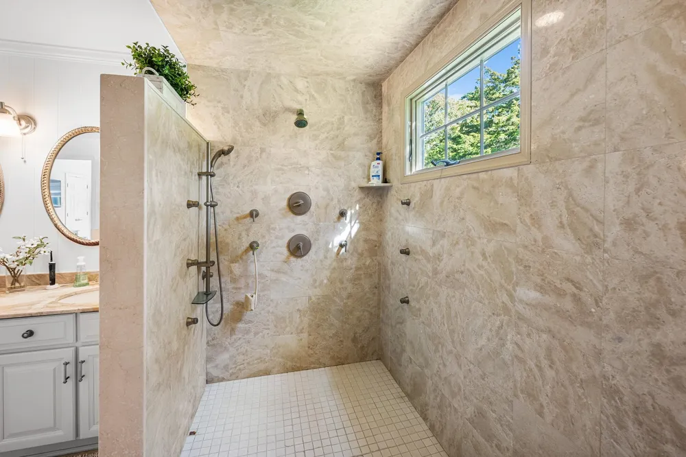 18 Brook Ridge Road Swainton, NJ 08210