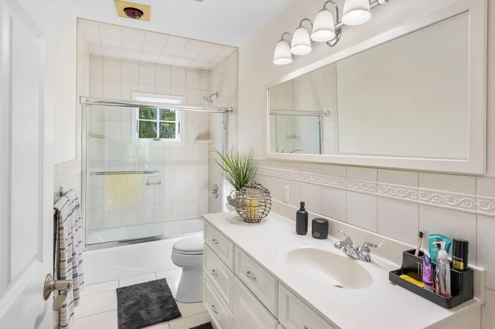 18 Brook Ridge Road Swainton, NJ 08210