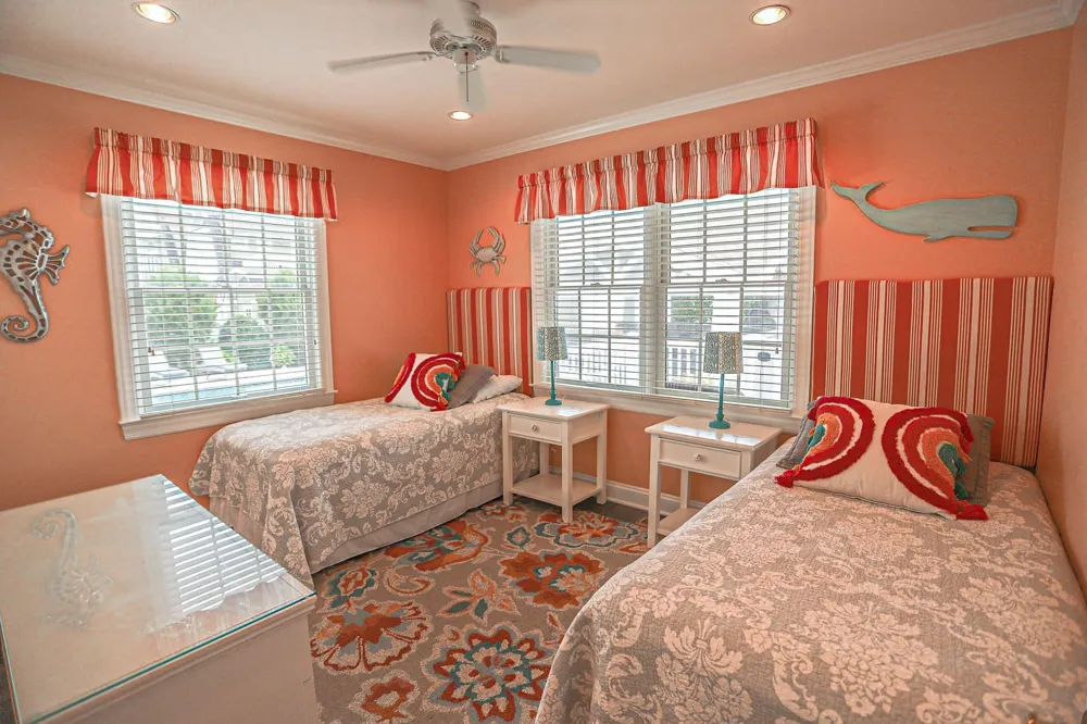 128 95th Street Stone Harbor, NJ 08247
