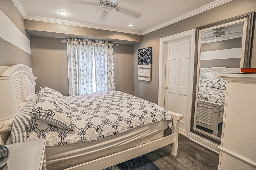 128 95th Street Stone Harbor, NJ 08247