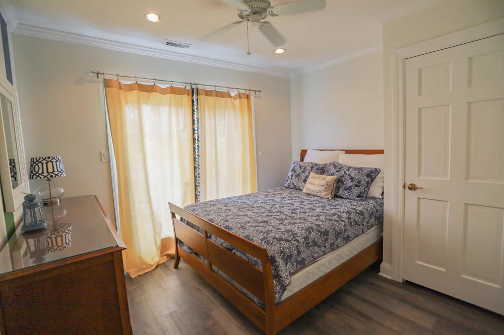 128 95th Street Stone Harbor, NJ 08247