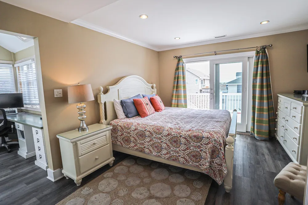 128 95th Street Stone Harbor, NJ 08247