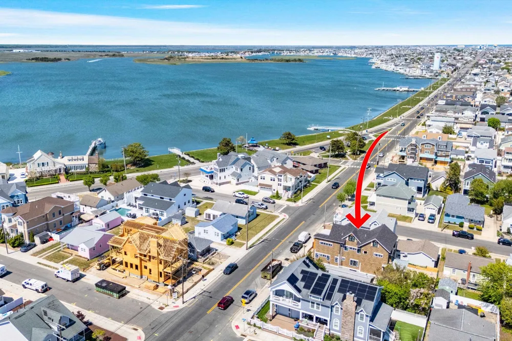8103 New Jersey Avenue Wildwood Crest, NJ 08260