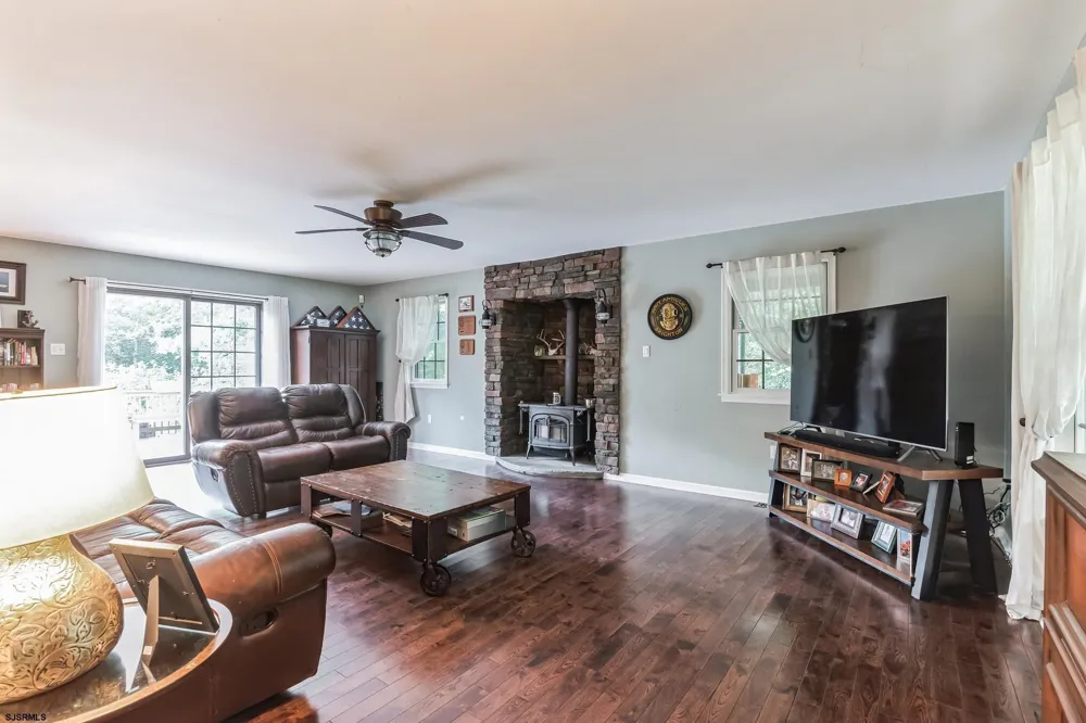 214 Head Of River Road Corbin City, NJ 08270