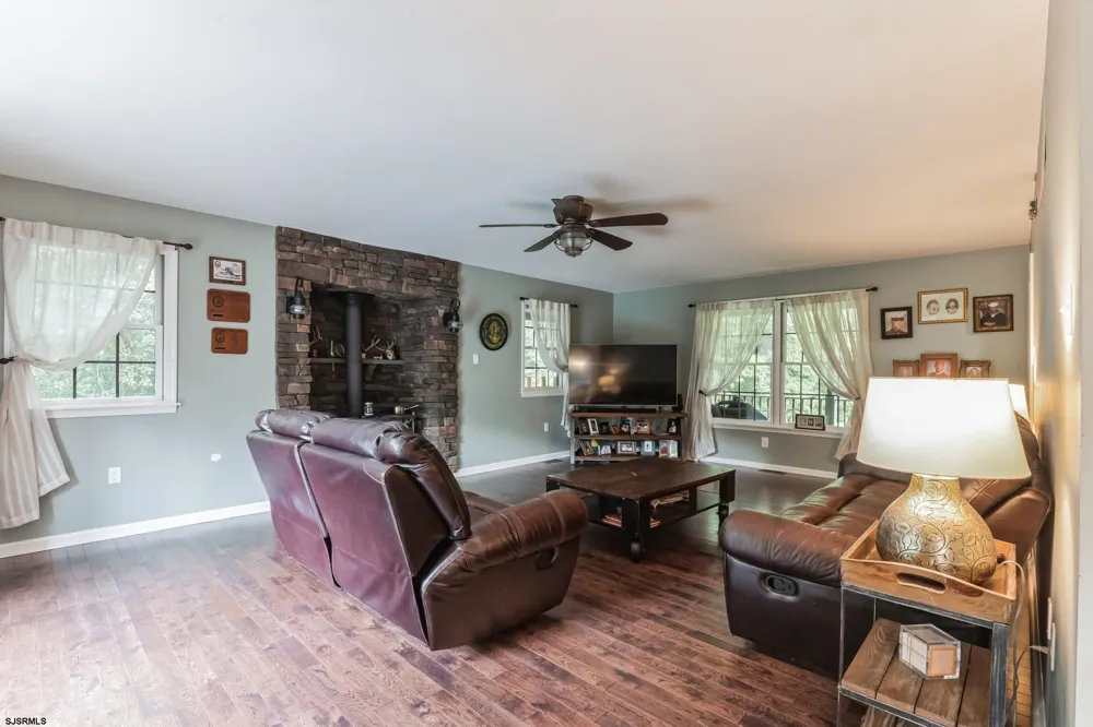 214 Head Of River Road Corbin City, NJ 08270