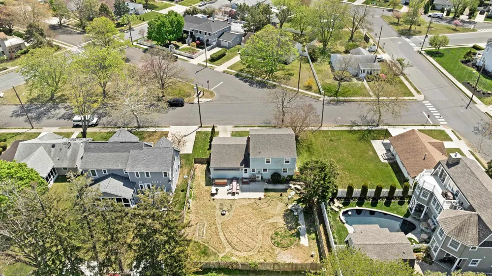 1215 Massachusetts Avenue Cape May, NJ 08204