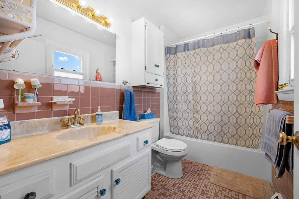 1215 Massachusetts Avenue Cape May, NJ 08204