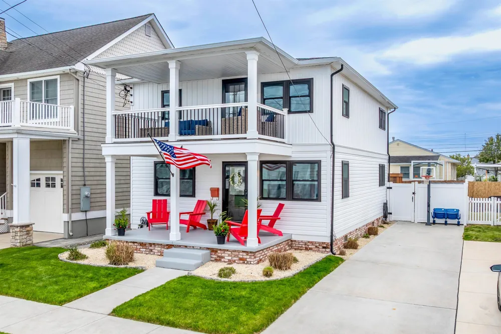 204 E Hollywood Avenue Wildwood Crest, NJ 08260