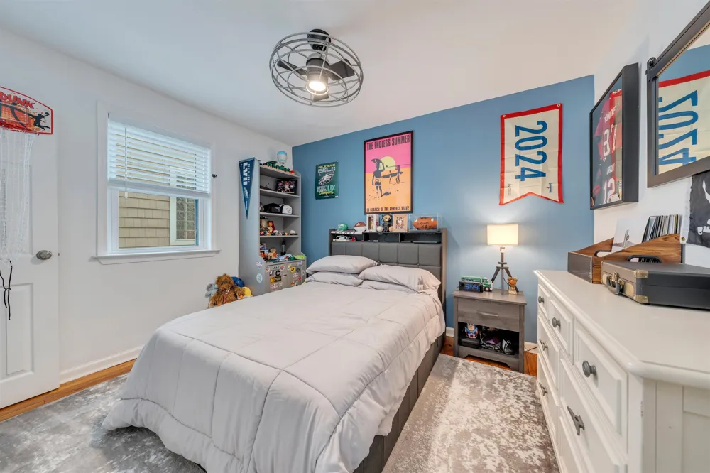 204 E Hollywood Avenue Wildwood Crest, NJ 08260