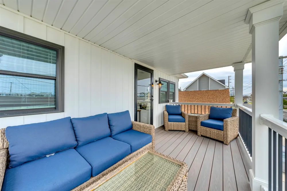 204 E Hollywood Avenue Wildwood Crest, NJ 08260