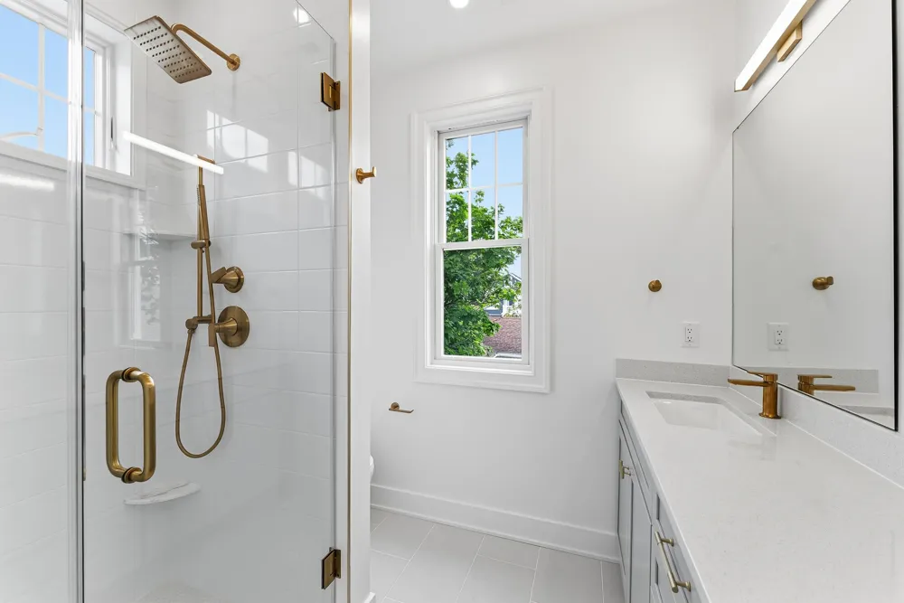 120 E Syracuse Avenue Wildwood Crest, NJ 08260