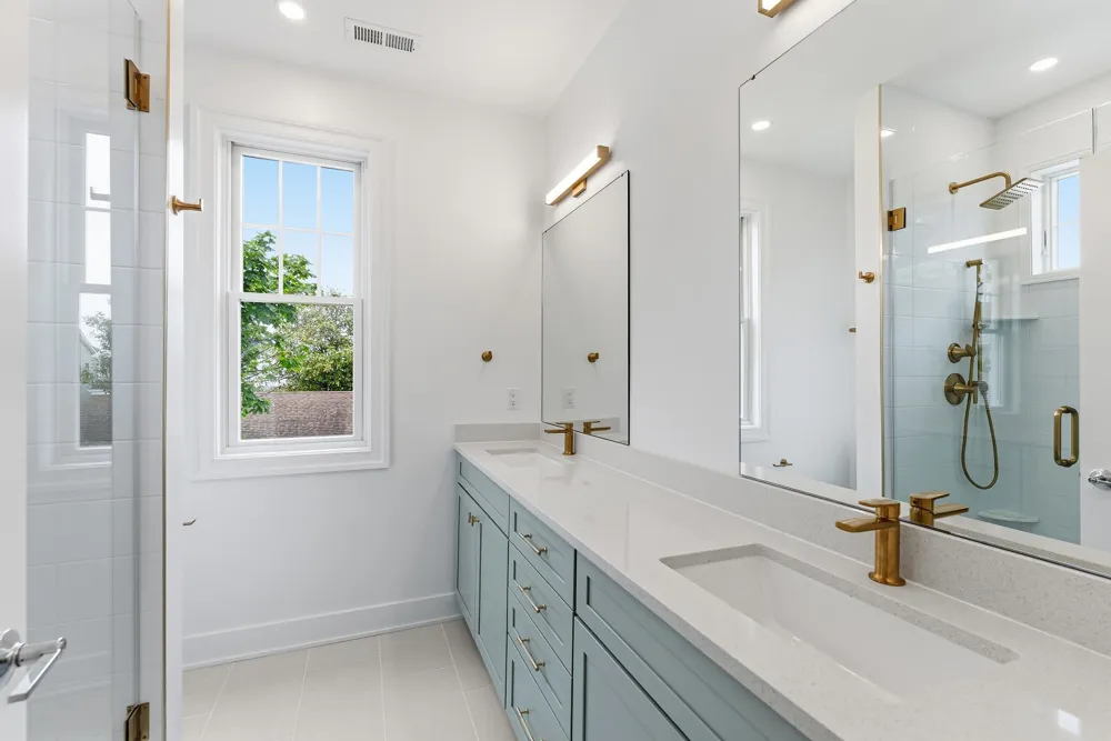 120 E Syracuse Avenue Wildwood Crest, NJ 08260