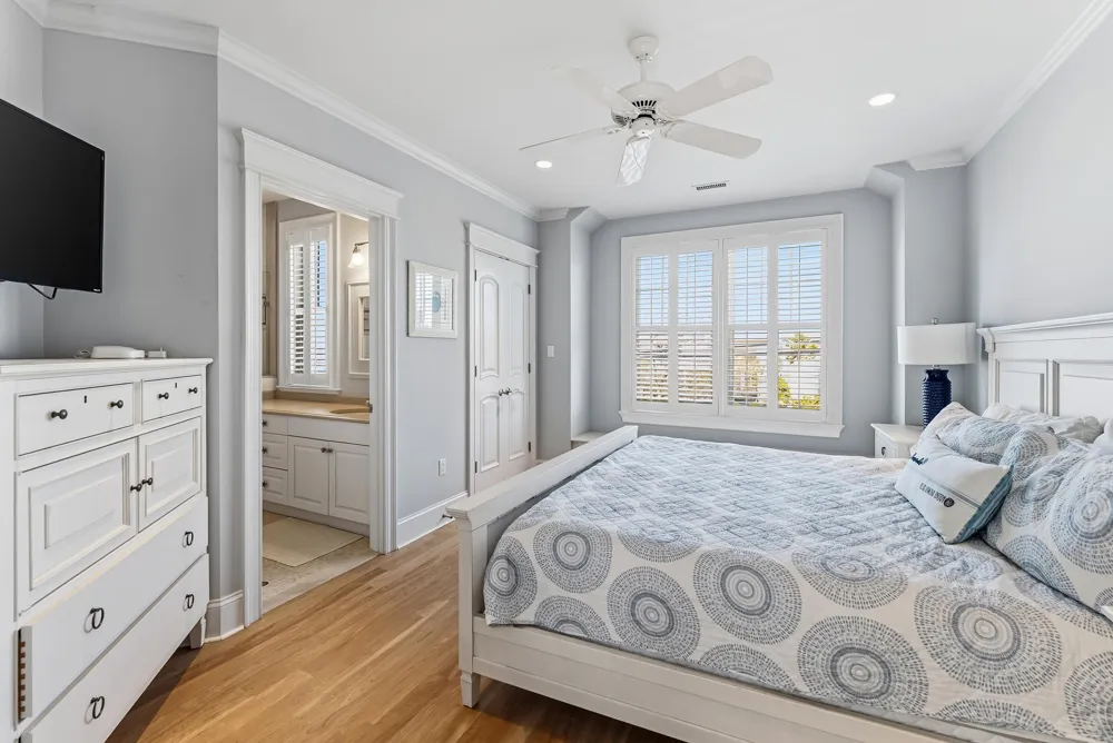203 118th Street Stone Harbor, NJ 08247