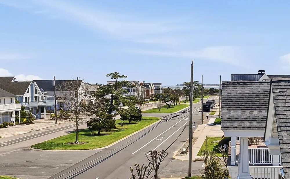 203 118th Street Stone Harbor, NJ 08247